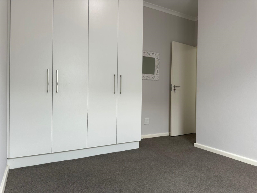 To Let 3 Bedroom Property for Rent in Burgundy Estate Western Cape